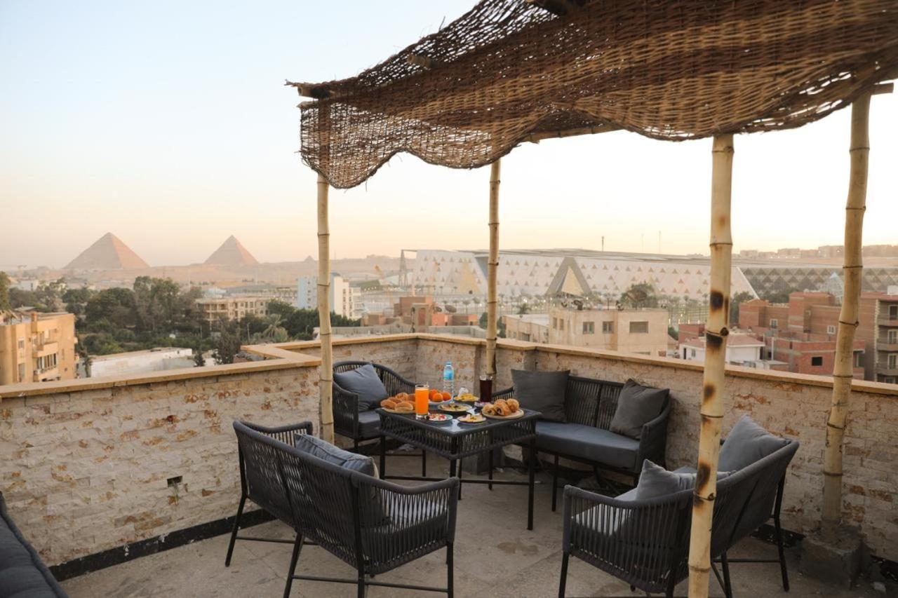 King Tout Hotel Pyramids View 开罗 外观 照片